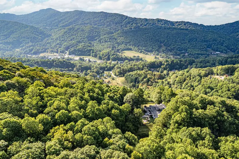 Blue Ridge views in every direction