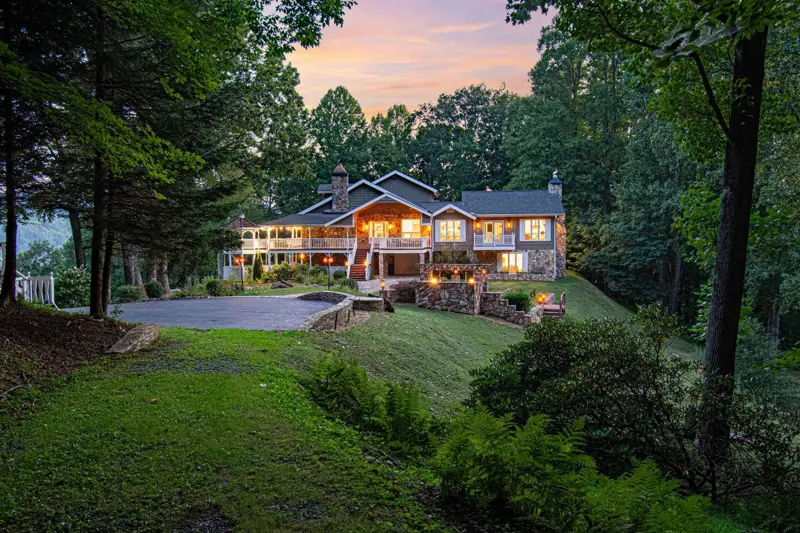 Evening on the lawn