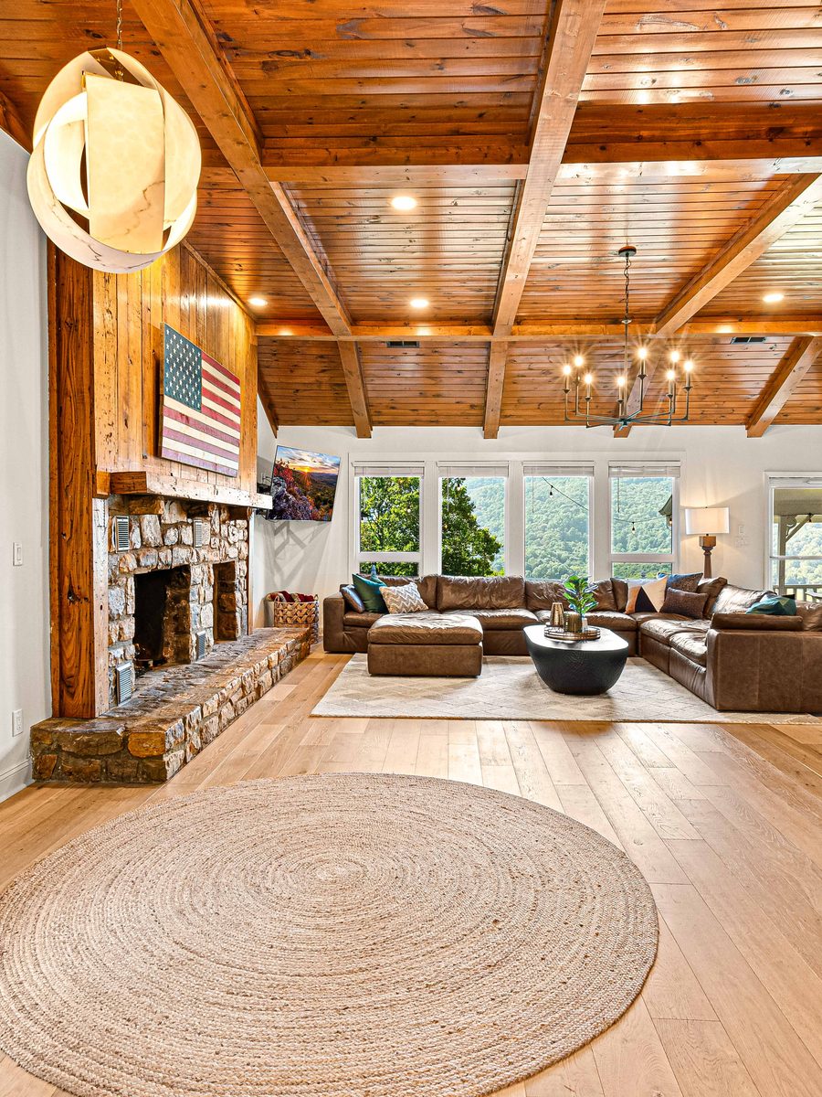 The grand great room at Hemingway Estates